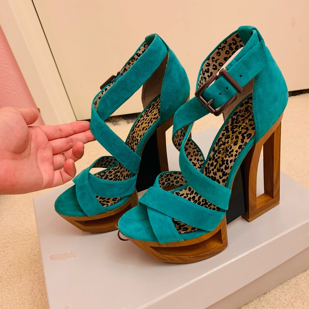 BRAND NEW Jessica Simpson wedges/heels